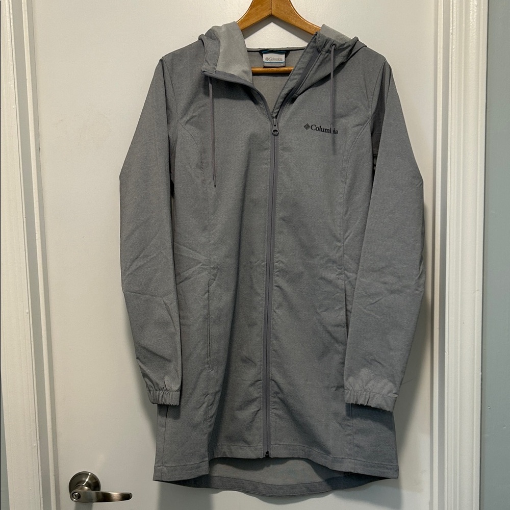 Columbia women Charcoal Hooded Raincoat size M